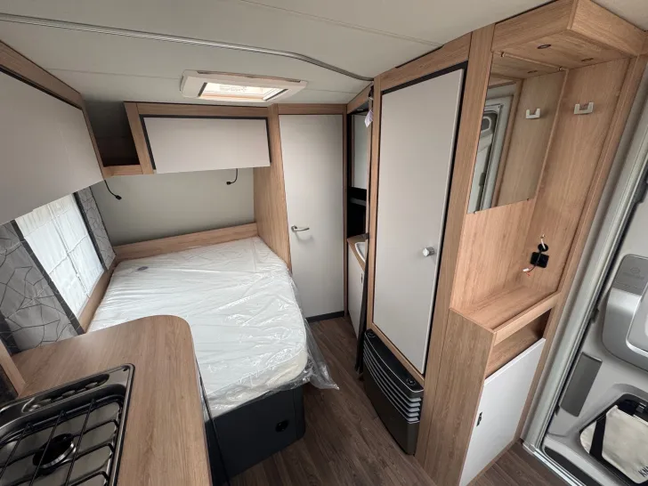 Fahrzeugbild Knaus Sport 450 FU *Glattblech*1.500 kg* #13