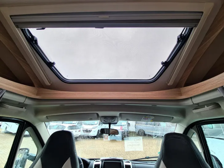 Fahrzeugbild Sunlight Adventure T 58 *Solar*Lithium"SAT + TV* #19