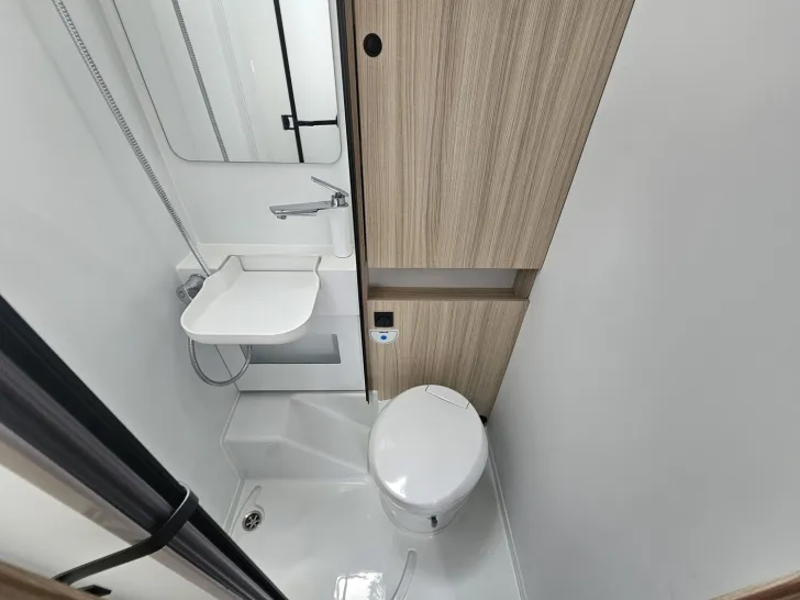Fahrzeugbild Sun Living A 60SP 6m lang|Alkoven|Solar|X-TRA|auf Juli 26 #8