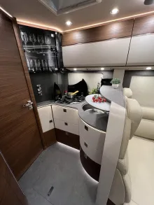 Fahrzeugbild Carthago chic c-line I 4.9 LE L Mercedes (358) #21