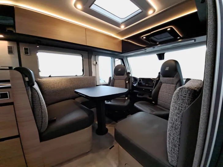 Fahrzeugbild Hymer B-Klasse MC I 600 Autark, Solar, GFK, TV #8