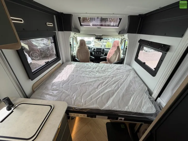 Fahrzeugbild Challenger X Open Edition X260 Arctic Outdoor DriveACC 2027 #25