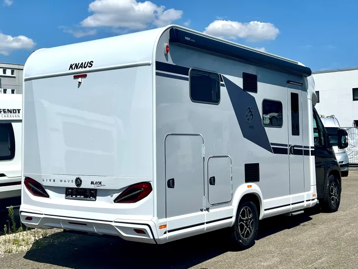 Fahrzeugbild Knaus Live Wave  650 MEG Black Selection #3