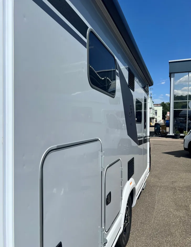 Fahrzeugbild Knaus Live Wave  650 MEG Black Selection #10