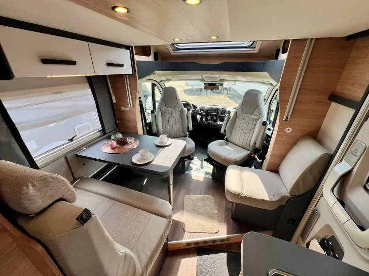 Fahrzeugbild Knaus Live Wave  650 MEG Black Selection #16