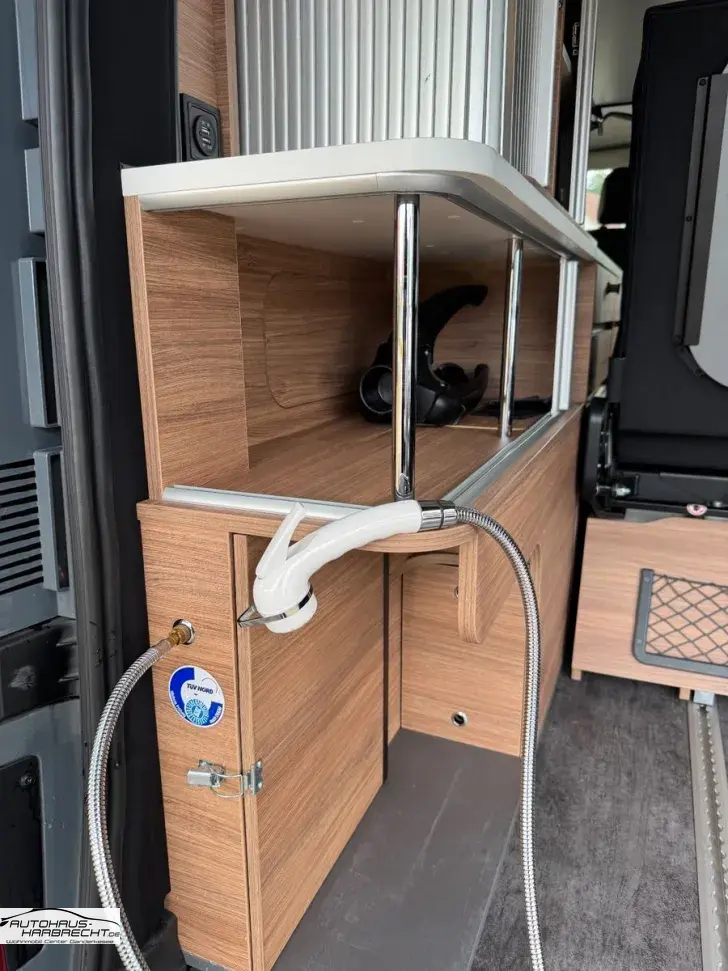 Fahrzeugbild Mooveo Campervan 3-Aufstelld-Autom-Solar-LED-Standhzg. #22