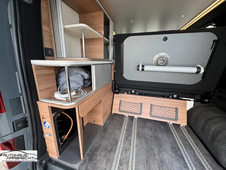 Fahrzeugbild Mooveo Campervan 3-Aufstelld-Autom-Solar-LED-Standhzg. #23