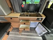 Fahrzeugbild Mooveo Campervan 3-Aufstelld-Autom-Solar-LED-Standhzg. #25