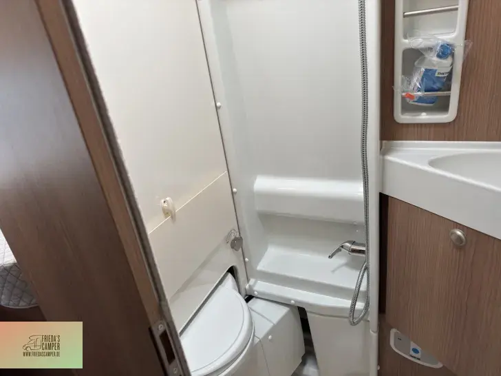 Fahrzeugbild Malibu Van first class - two rooms 640 LE RB viele Pakete,Abverkauf Fiat #16