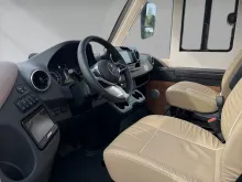 Fahrzeugbild Carthago chic e-line I 51 QB DA Mercedes (221) #9