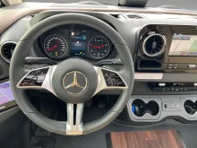 Fahrzeugbild Carthago chic e-line I 51 QB DA Mercedes (221) #10