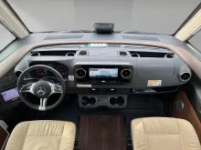 Fahrzeugbild Carthago chic e-line I 51 QB DA Mercedes (221) #12