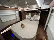 Fahrzeugbild Carthago chic e-line I 51 QB DA Mercedes (221) #26