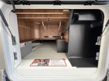 Fahrzeugbild Carthago chic e-line I 51 QB DA Mercedes (221) #39