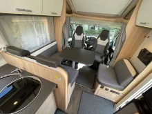Fahrzeugbild Sunlight T68 #18