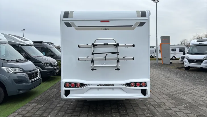 Frontal Hinten Weinsberg CaraCore 700 MEG 5 Personen 180PS Autom. 4 to.