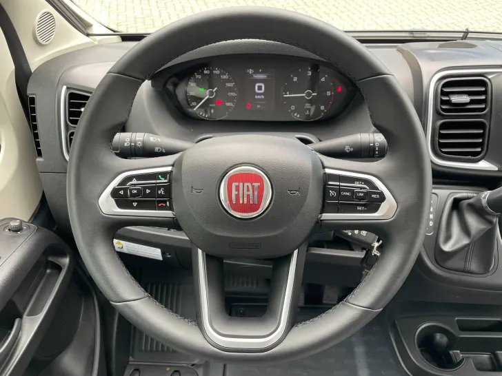 Fahrzeugbild VanTourer 600 D ++MEGA-DEAL++ #12