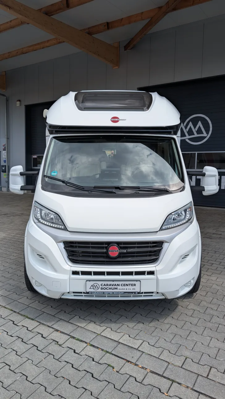 Fahrzeugbild Bürstner Ixeo 680 G*HUBSTÜTZEN* #2