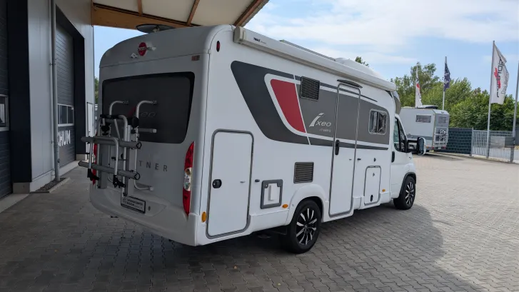 Fahrzeugbild Bürstner Ixeo 680 G*HUBSTÜTZEN* #6