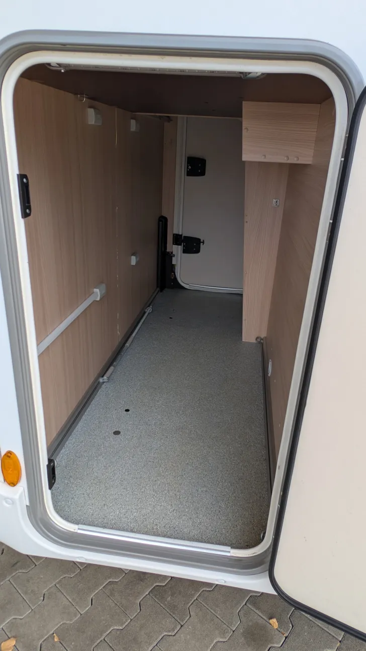Fahrzeugbild Bürstner Ixeo 680 G*HUBSTÜTZEN* #8