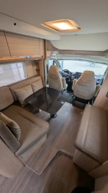 Fahrzeugbild Bürstner Ixeo 680 G*HUBSTÜTZEN* #18