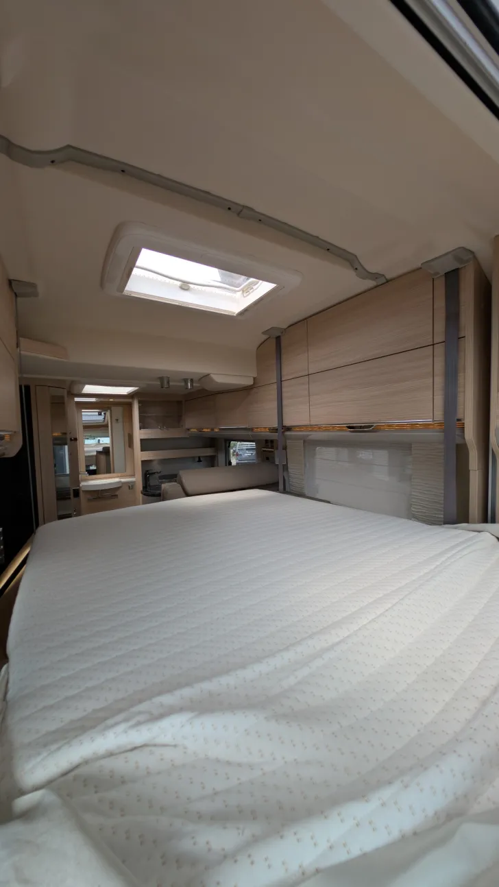Fahrzeugbild Bürstner Ixeo 680 G*HUBSTÜTZEN* #23