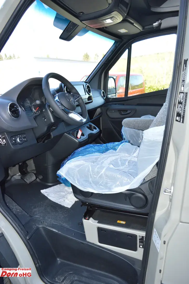 Fahrzeugbild Bürstner Habiton HM 6.0 Anhängelast 3500kg #9