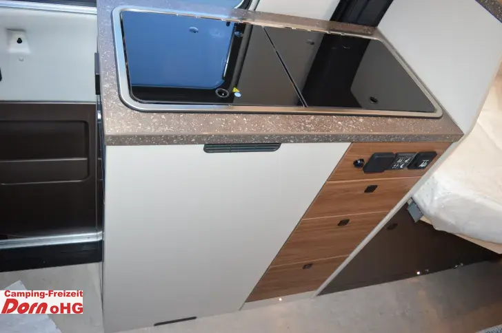 Fahrzeugbild Bürstner Habiton HM 6.0 Anhängelast 3500kg #11