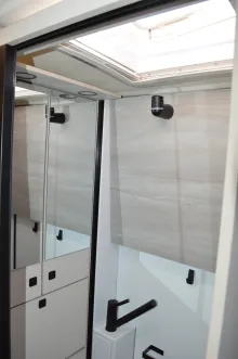 Fahrzeugbild Bürstner Habiton HM 6.0 Anhängelast 3500kg #13