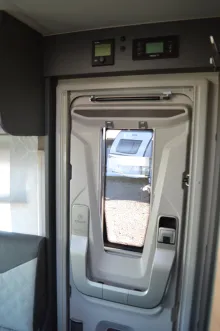 Fahrzeugbild Knaus L!VE TI 700 MEG Platinum Selection 180 PS/Automatik #19
