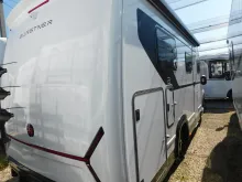 Fahrzeugbild Bürstner Signature SFT 7.4 Navi+Kamera+L-Sitzbank+Markise #5