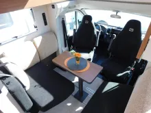 Fahrzeugbild Bürstner Signature SFT 7.4 Navi+Kamera+L-Sitzbank+Markise #9