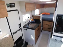 Fahrzeugbild Bürstner Signature SFT 7.4 Navi+Kamera+L-Sitzbank+Markise #11