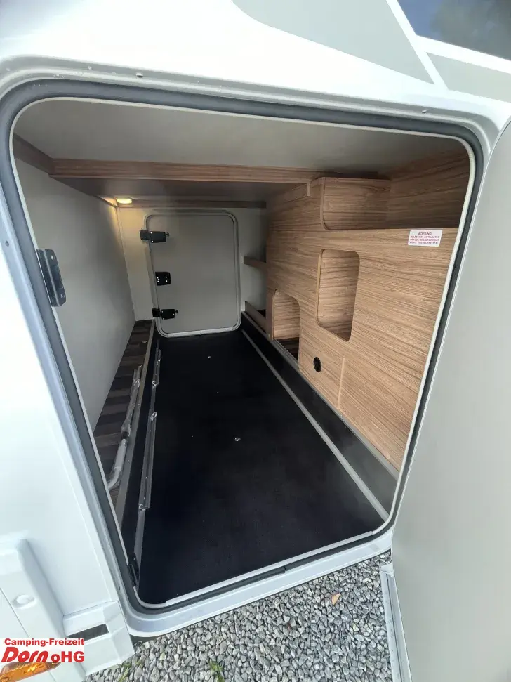 Fahrzeugbild Weinsberg CaraCore 650 MEG Automatik/180PS/Dachklima #9