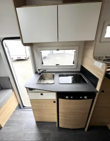 Fahrzeugbild Chausson Alkoven First Line C514 #8