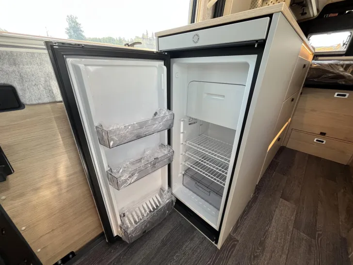 Fahrzeugbild Knaus BoxTime 600 MQ MJ27|AHK|LED|TV|WLAN|Aufstelldach #11