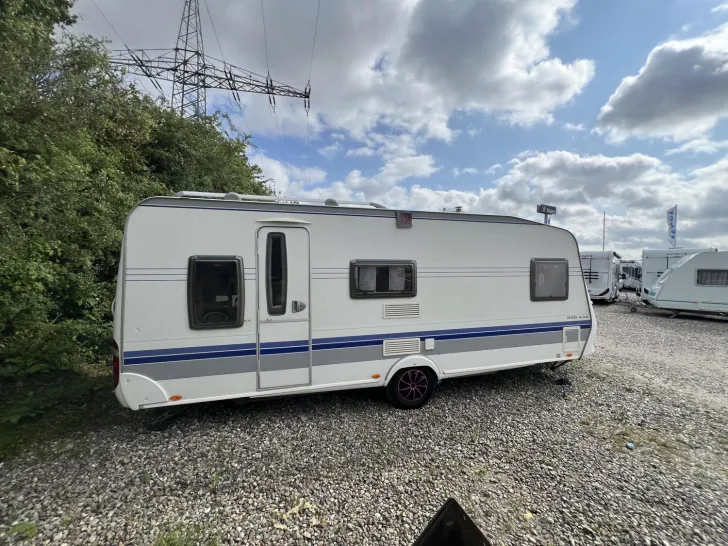 Fahrzeugbild Hobby De Luxe 560 KMFe Reimport #4