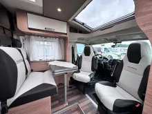 Fahrzeugbild Weinsberg CaraCompact EDITION PEPPER 600 MEG Fenster hl Styling-Paket BLACK #8
