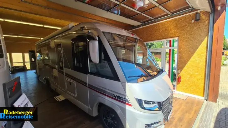 Fahrzeugbild Carthago chic c-line I 4.9 LE #2