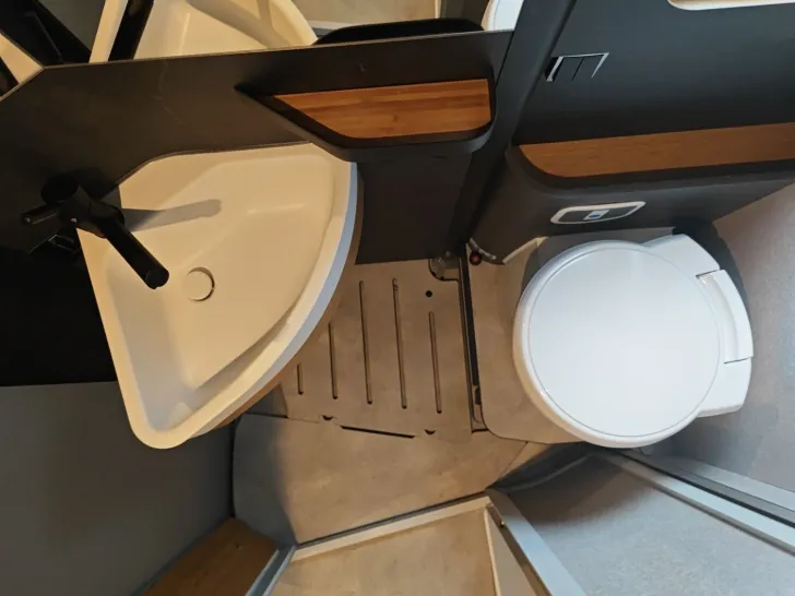 Fahrzeugbild Hymer Venture S Mercedes #16
