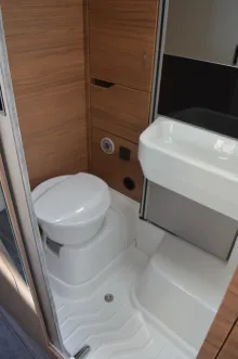 Fahrzeugbild Knaus Tourer VAN 500 LT VANSATION Viel Stauraum #13