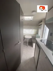 Fahrzeugbild Dethleffs c-joy 460 LE ähnlich Active #11