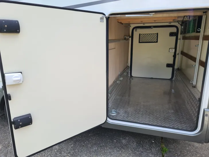 Fahrzeugbild Mobilvetta K-Yacht Tekno Line 86 sehr gepflegter Zustand #10