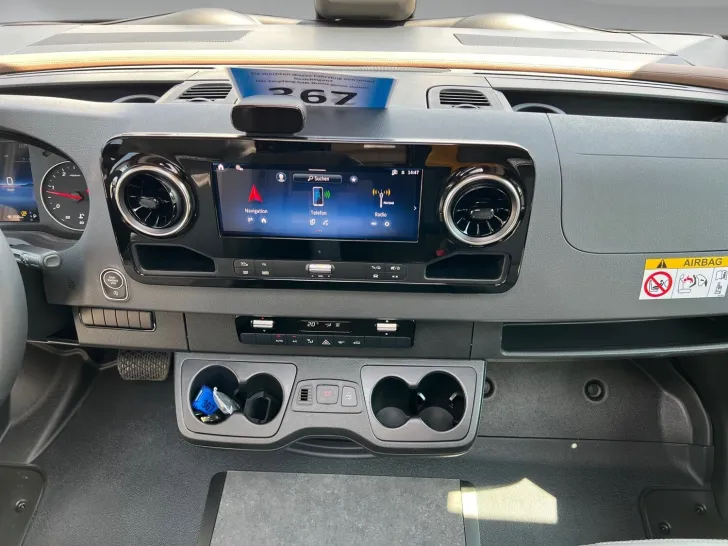 Fahrzeugbild Carthago chic c-line I 4.9 LE L Mercedes (367) #12