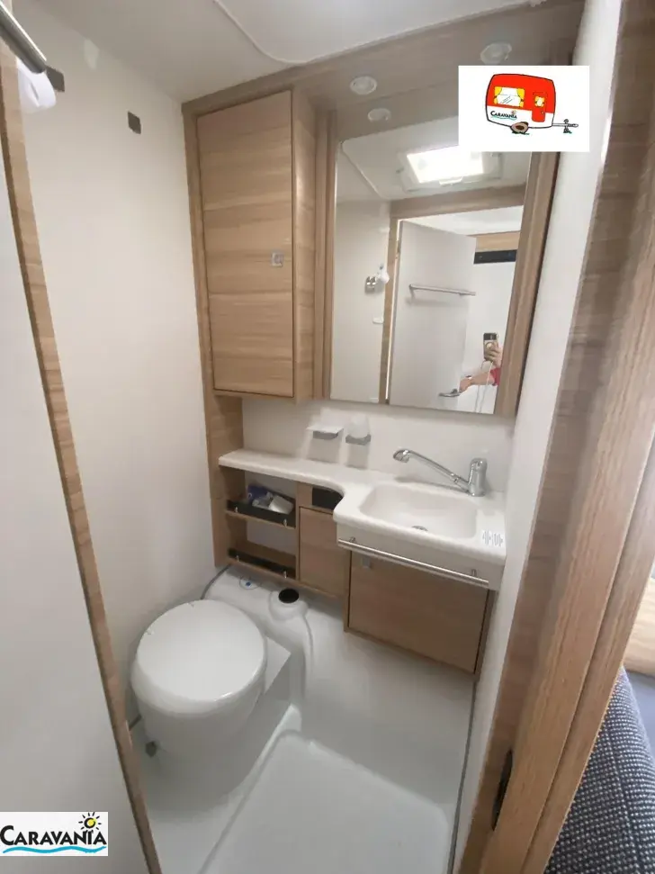 Fahrzeugbild Dethleffs Camper 500 QSK Markise und Rangierantrieb #13