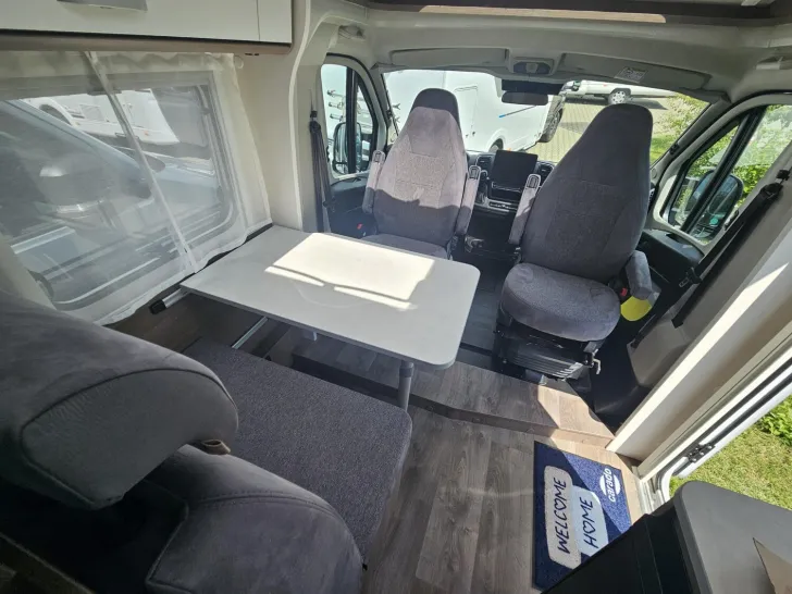 Fahrzeugbild Carado V 337 140PS|Autom.|Solar|Combi6E|LED|ACC|10"Navi #9