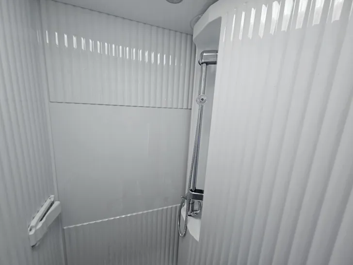 Fahrzeugbild Carado V 337 140PS|Autom.|Solar|Combi6E|LED|ACC|10"Navi #13