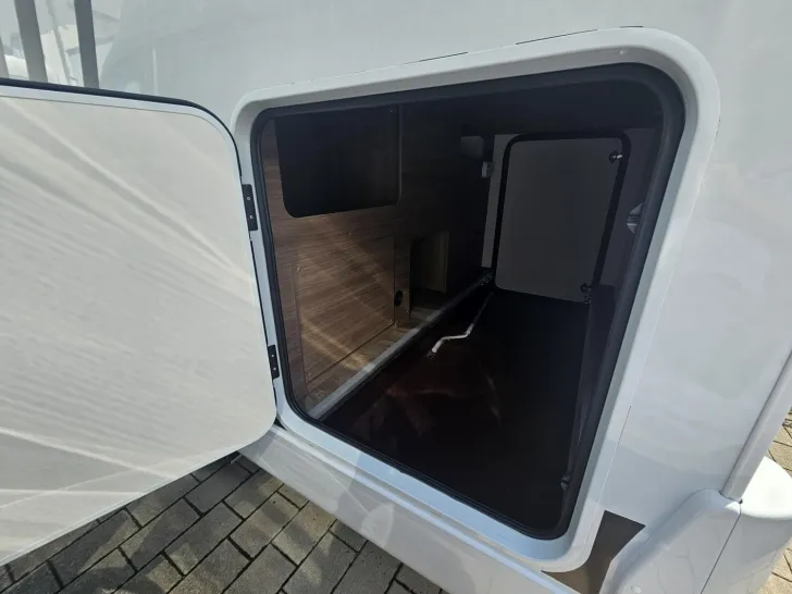 Fahrzeugbild Carado V 337 140PS|Autom.|Solar|Combi6E|LED|ACC|10"Navi #17