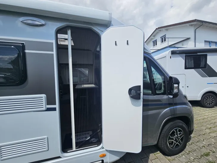 Fahrzeugbild Carado V 337 140PS|Autom.|Solar|Combi6E|LED|ACC|10"Navi #20