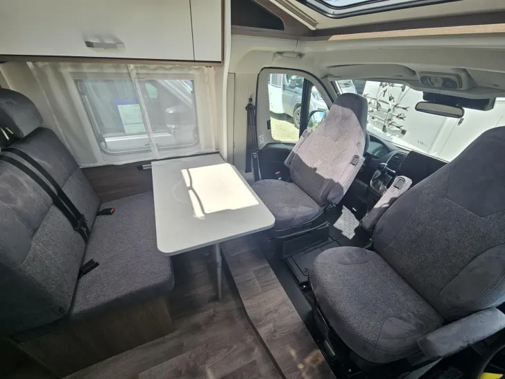 Fahrzeugbild Carado V 337 140PS|Autom.|Solar|Combi6E|LED|ACC|10"Navi #22